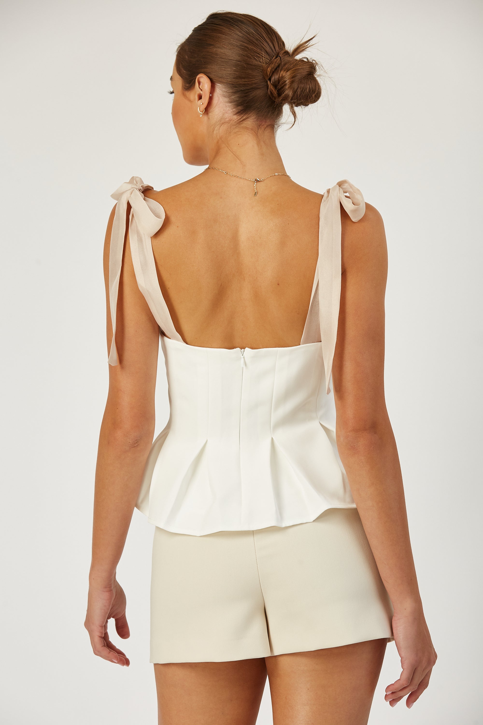 Jolie tie strap pepum top image 3