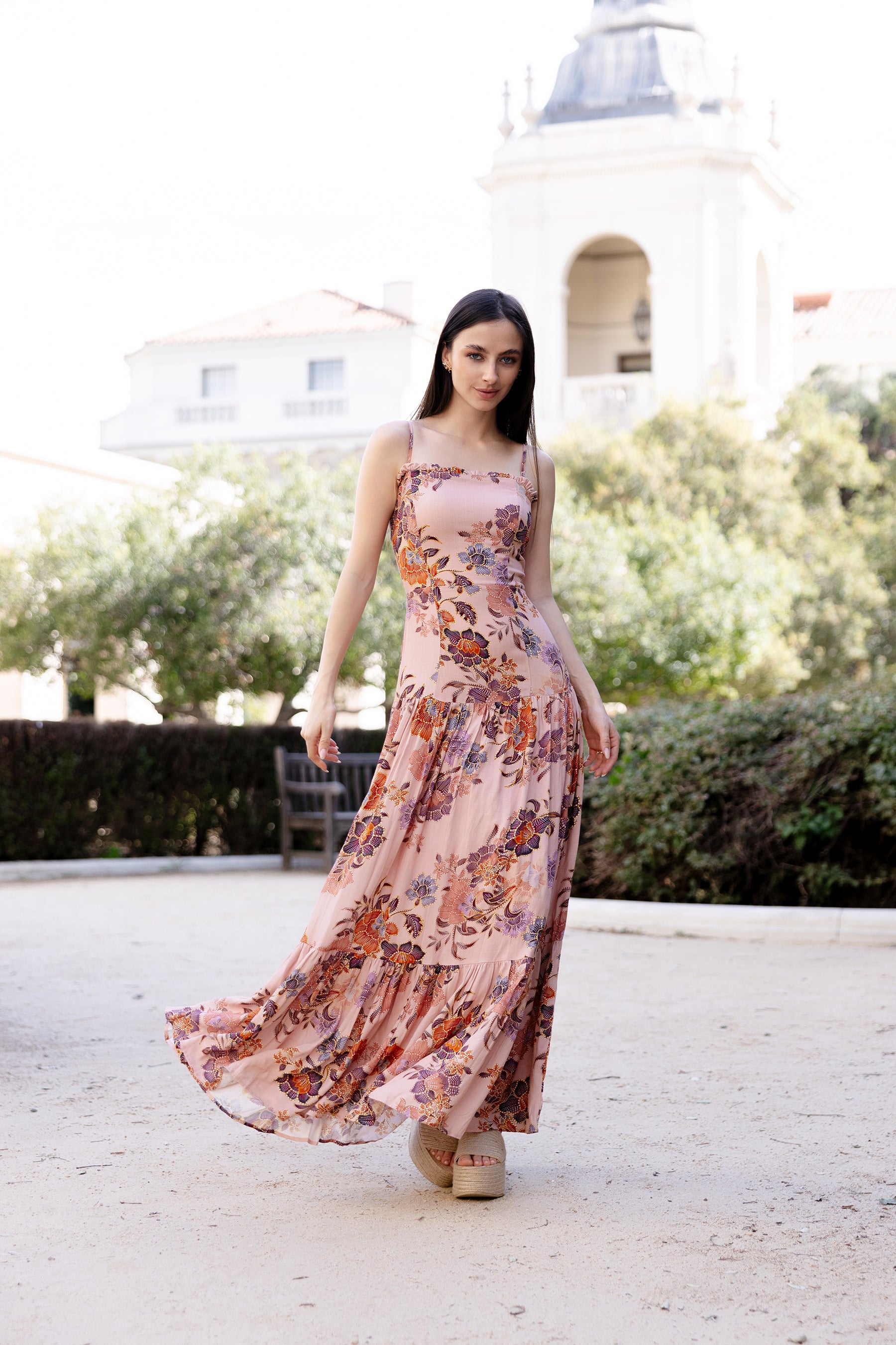 Maia Laced Back Floral Maxi Dress XL / Blush Floral Maia Laced Back Floral Maxi Dress XL / Blush Floral
